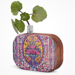 گلدان چوبی طرح باغ گل