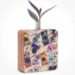 گلدان چوبی طرح دوربین عکاسی